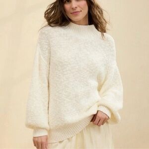 NWT Aerie Hits The Spot Mock Neck Sweater in Ivory